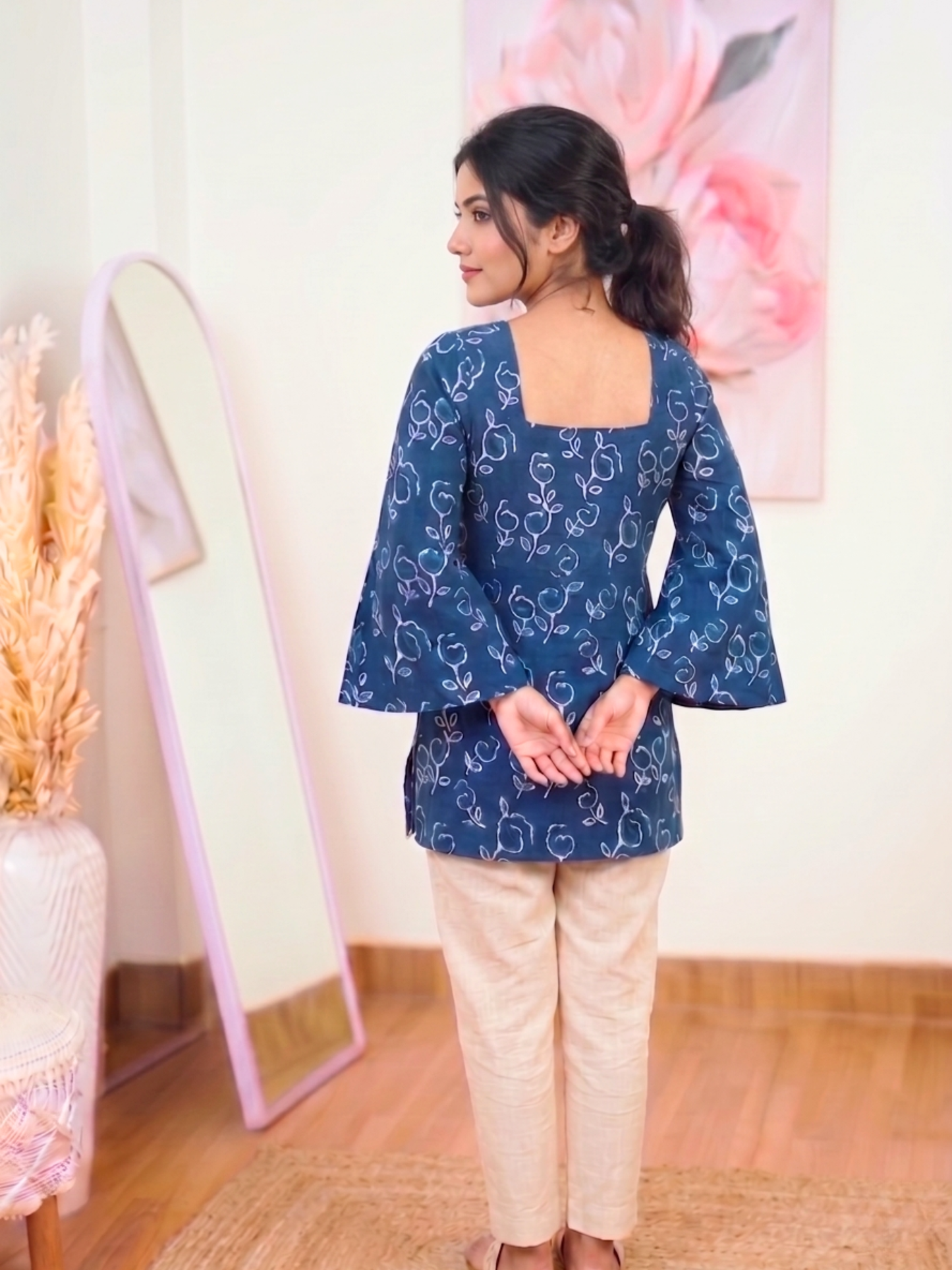 Cotton Azure Petal Square-Neck Kurti – Delicate Modern Ethnic Bloom (Only Kurti) (S–5XL)