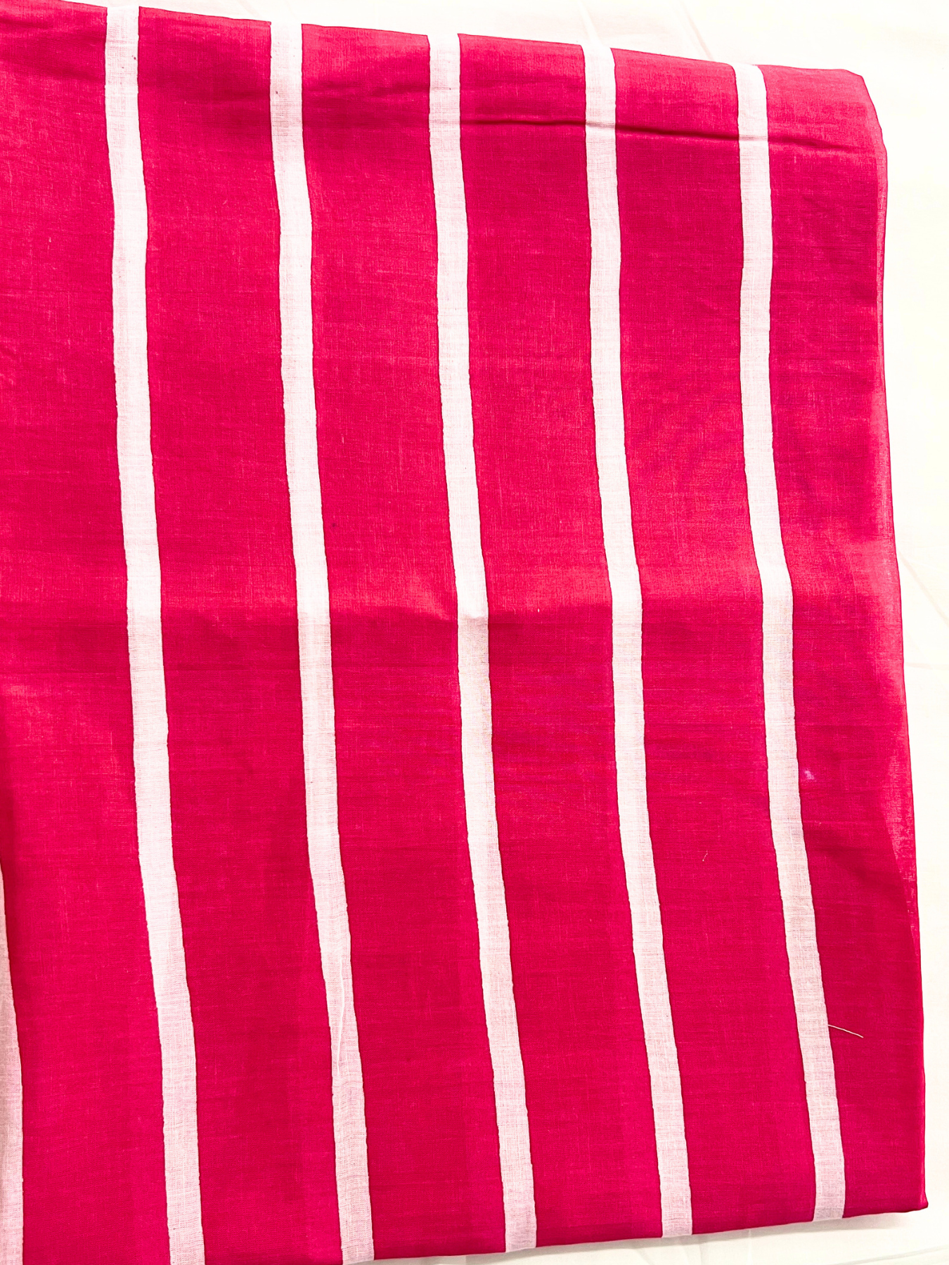 Cotton Magenta Magic Saree – Vibrant Festive Elegance (One Size)