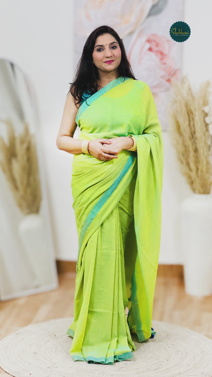 Cotton Solid Saree with Contrast Border – Timeless Elegant Ethnic Drape