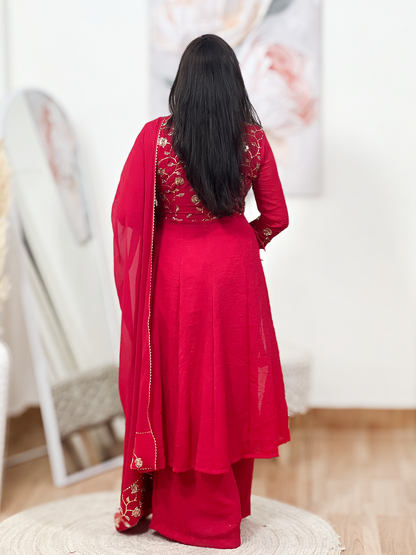 Georgette Red Rangoli Royal Suit – Festive Opulent Ethnic Majesty (S–5XL)