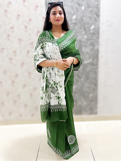 Cotton Batik Print Saree – Artisanal Tropical Elegance (One Size)