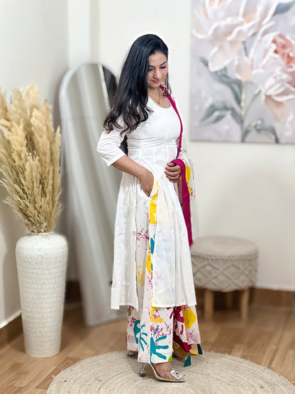 Rang Barse Holi Special Cotton A-Line Anarkali Kurta With Palazzo Pant & Dupatta – Festive Color Splash (S–5XL)