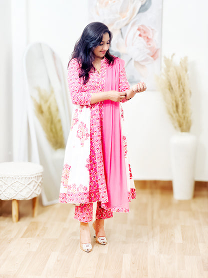 Cotton Anarkali Kurta with Pants & Dupatta – Flowing Festive Ethnic Ensemble (S–5XL)